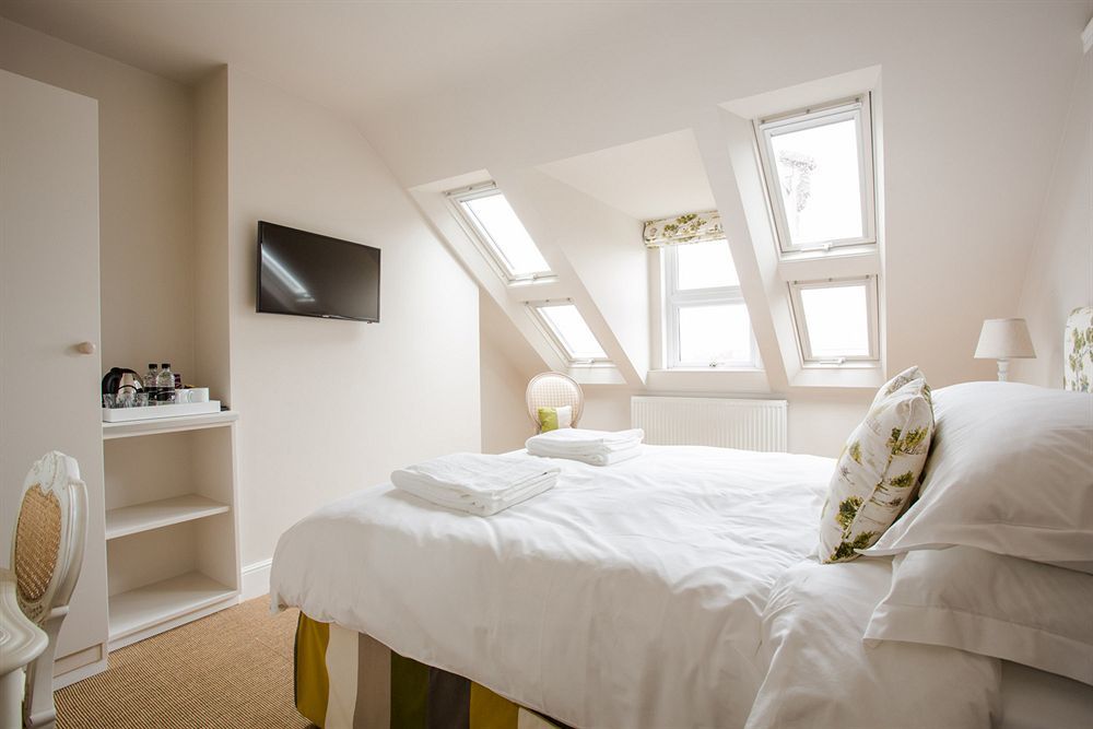Grays Boutique B&B Бат Екстер'єр фото A room at the hotel